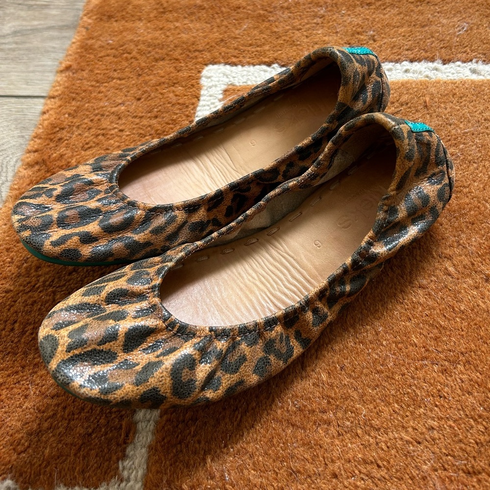 Tieks by Gavrieli Leopard Print Size 6